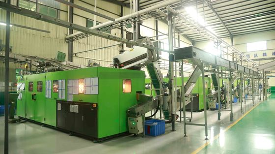 147kw PET Plastic Bottle Making Machine 2.6Mpa~3.2Mpa Blowing Pressure