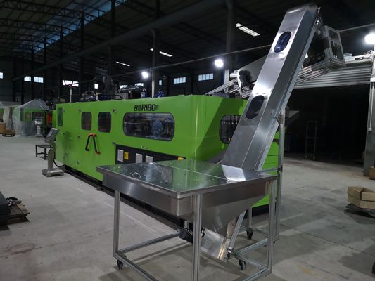 Milk Drink Pet Bottle Blow Molding Machine Multi Capacity With 105mm Cavity Pitch