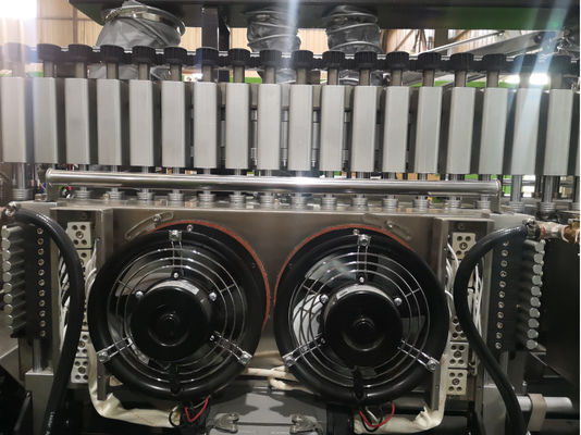 6 Cavity Pet Stretch Blow Forming Machine 15000BPH~9000BPH PLC Control